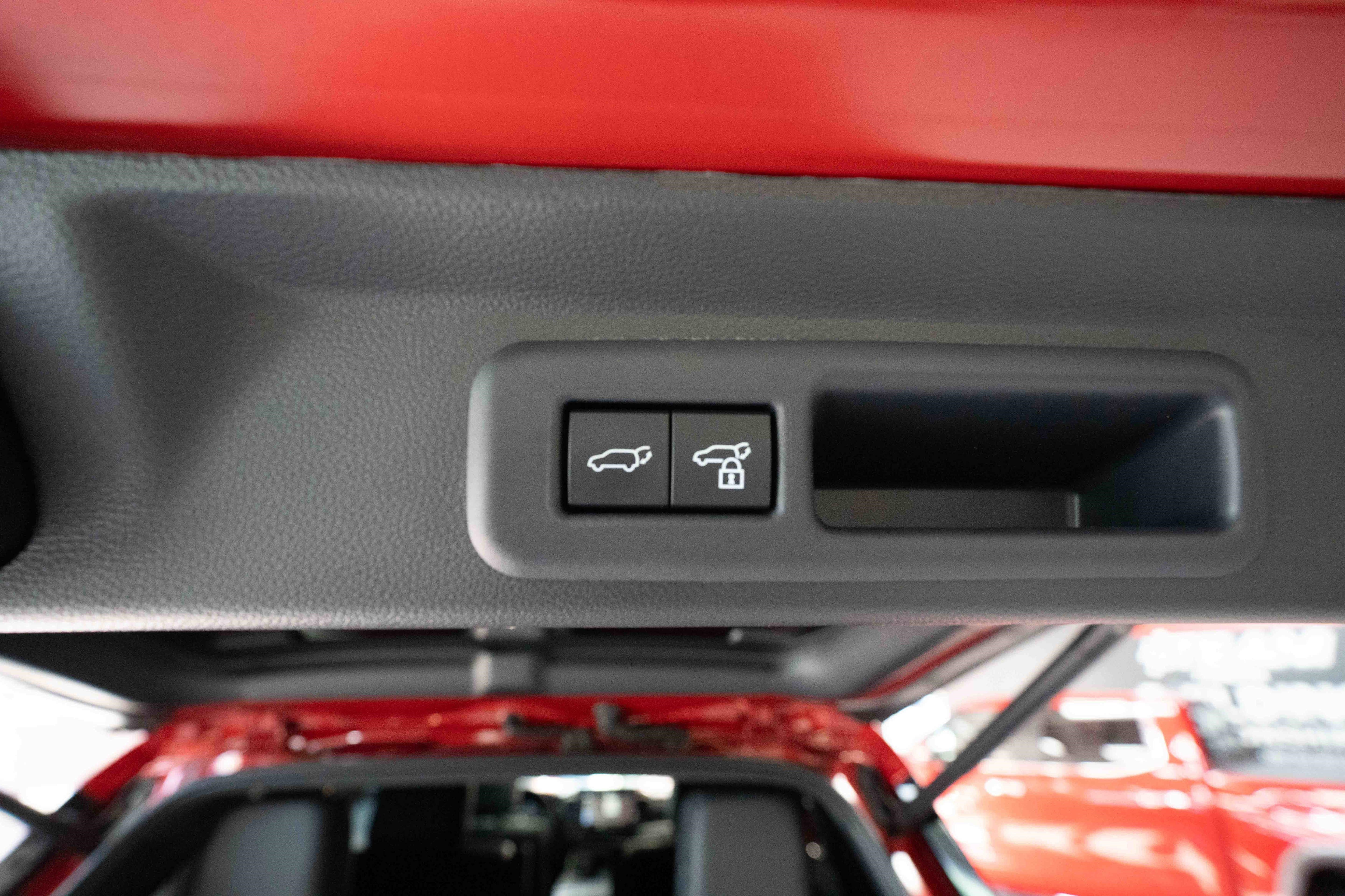 Used 2025 Toyota Sequoia Limited w/ Tow Technology Package image 29