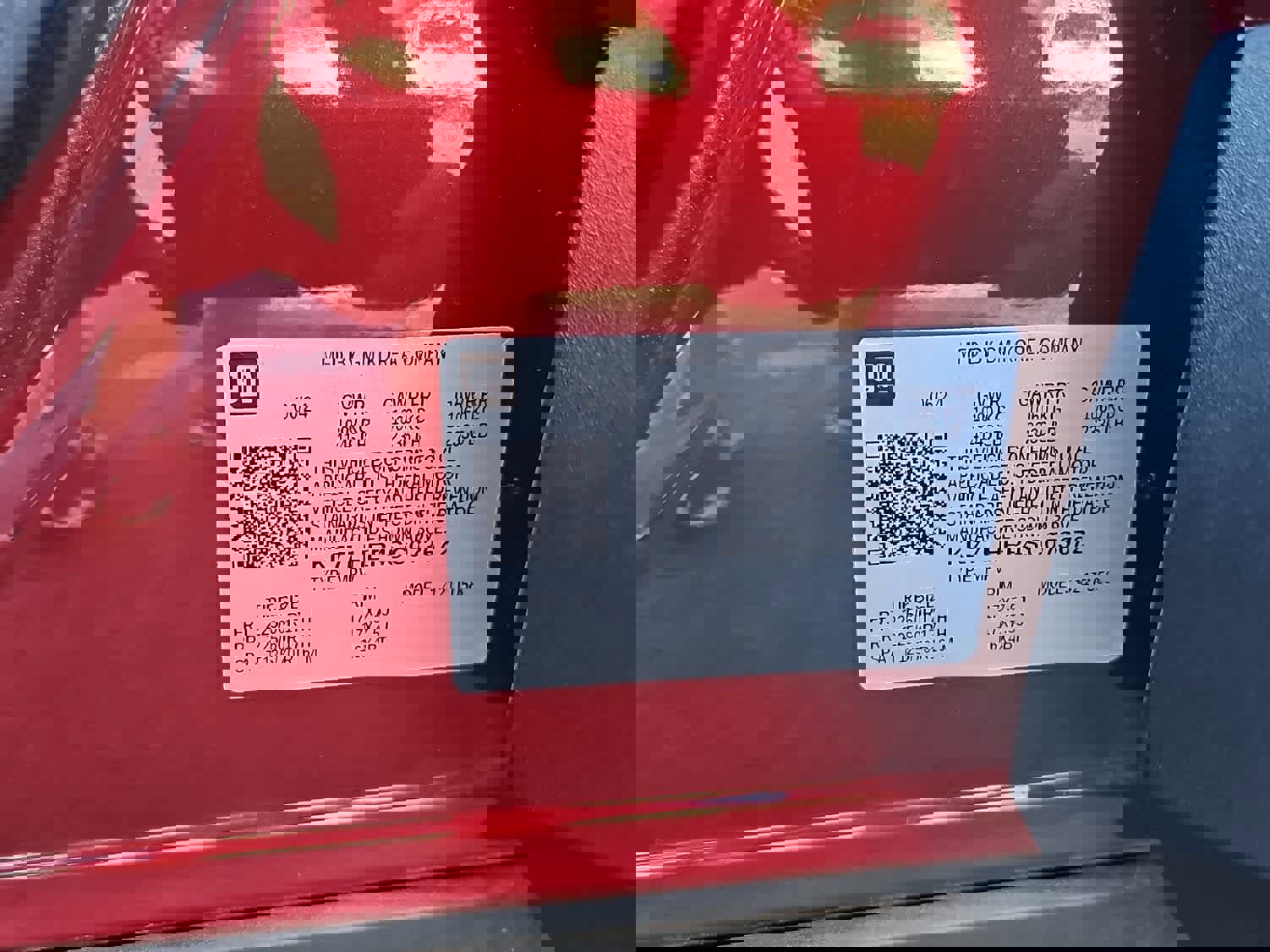 Used 2025 Chevrolet Trax LT w/ Driver Confidence Package image 28