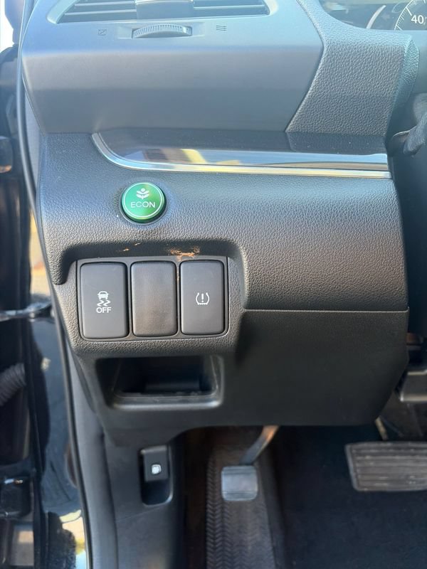 Used 2016 Honda CR-V EX-L image 18