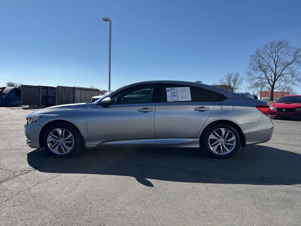Used 2018 Honda Accord LX image 4