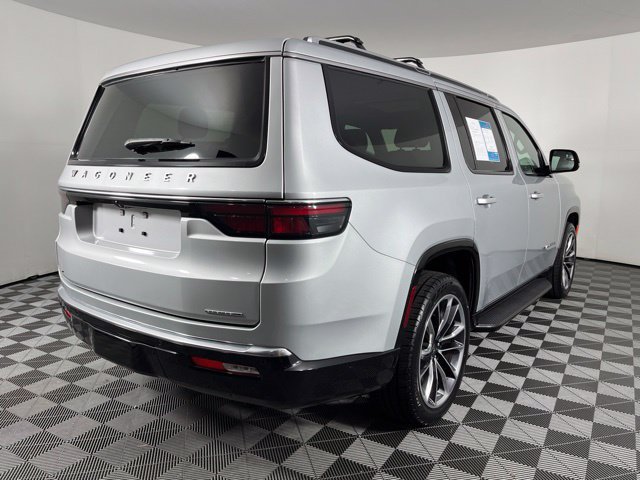 Used 2023 Jeep Wagoneer Series II w/ Premium Group I AWD/4WD image 12
