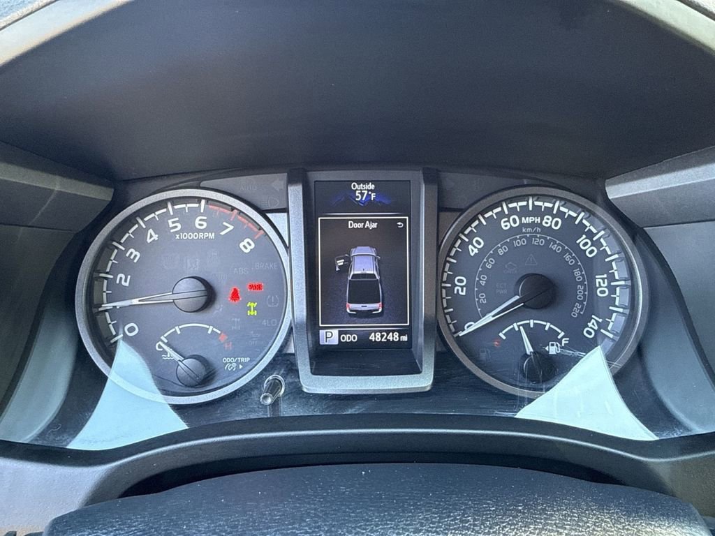 Used 2019 Toyota Tacoma TRD Off-Road image 17