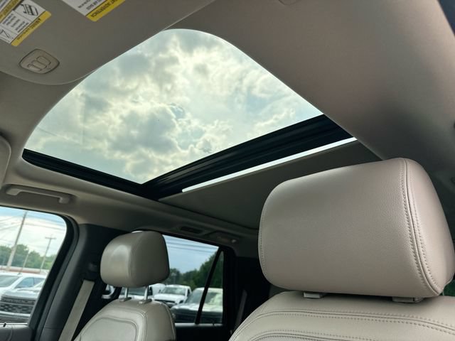 Used 2019 Ford Expedition Limited w/ Equipment Group 301A AWD/4WD image 21