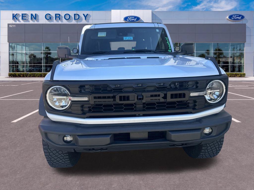 Used 2023 Ford Bronco Big Bend w/ Sasquatch Package AWD/4WD image 3
