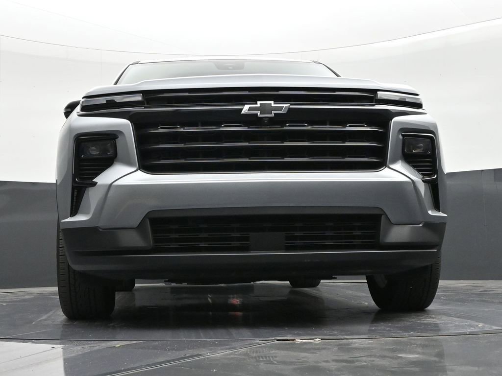 Used 2024 Chevrolet Traverse LS w/ Midnight/Sport Edition image 27