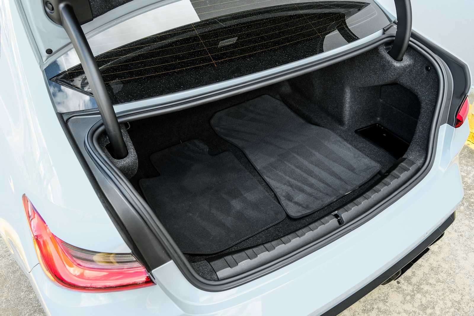 Used 2023 BMW M3 Competition w/ Executive Package image 67