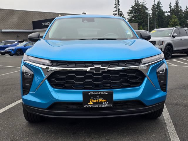New 2026 Chevrolet Trax LS w/ Driver Confidence Package FWD image 8