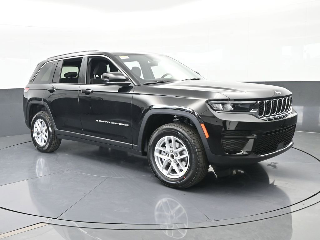 New 2026 Jeep Grand Cherokee Laredo X image 8