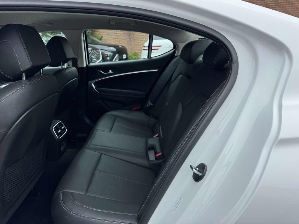 Certified 2026 Genesis G70 2.5T AWD/4WD image 13