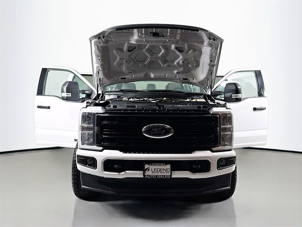 Used 2023 Ford F350 XLT image 21