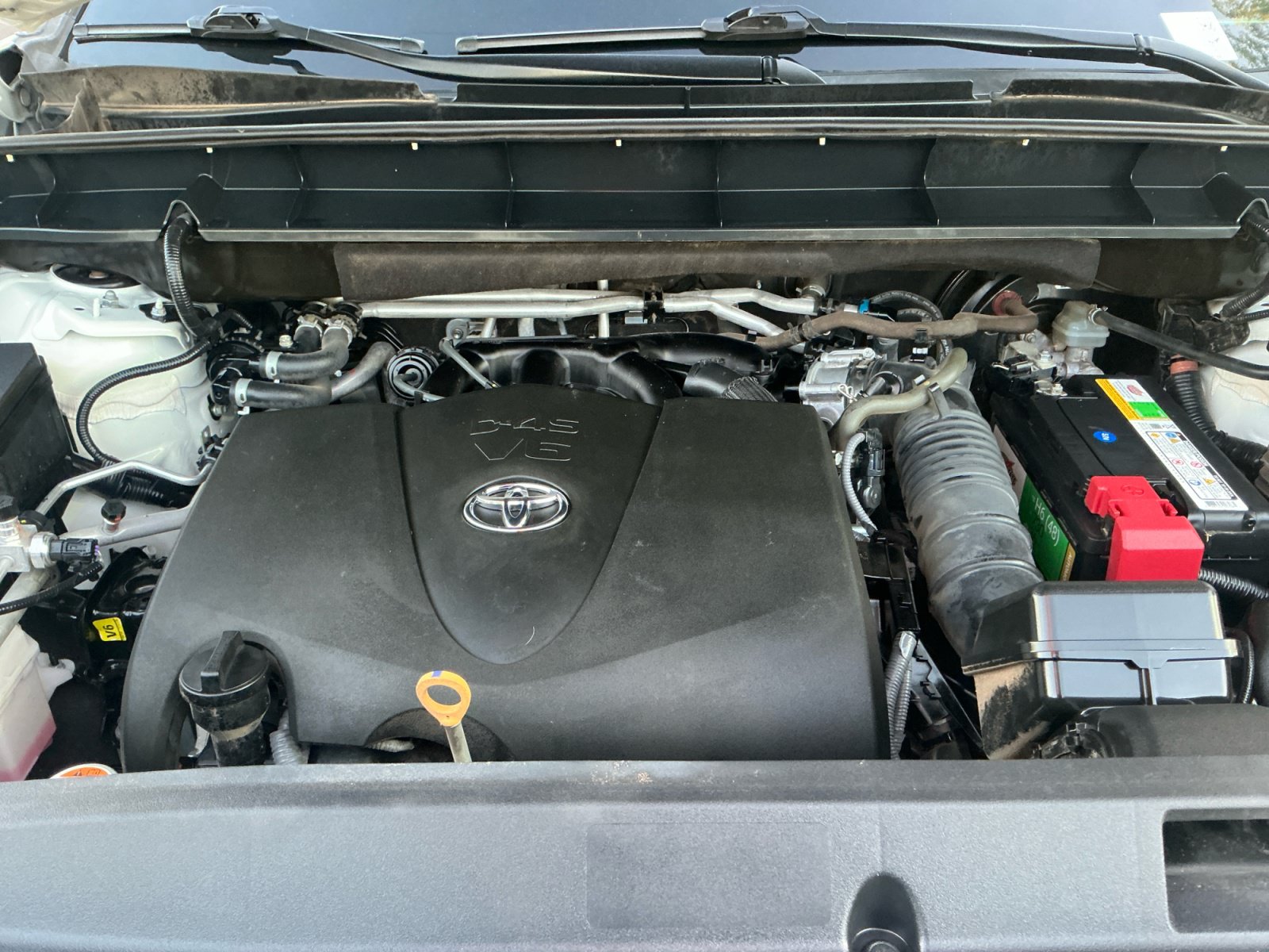 Used 2021 Toyota Highlander XLE AWD/4WD image 21