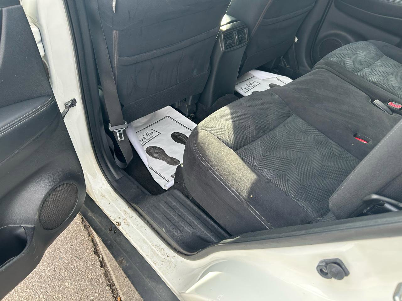 Used 2016 Nissan Rogue S image 9