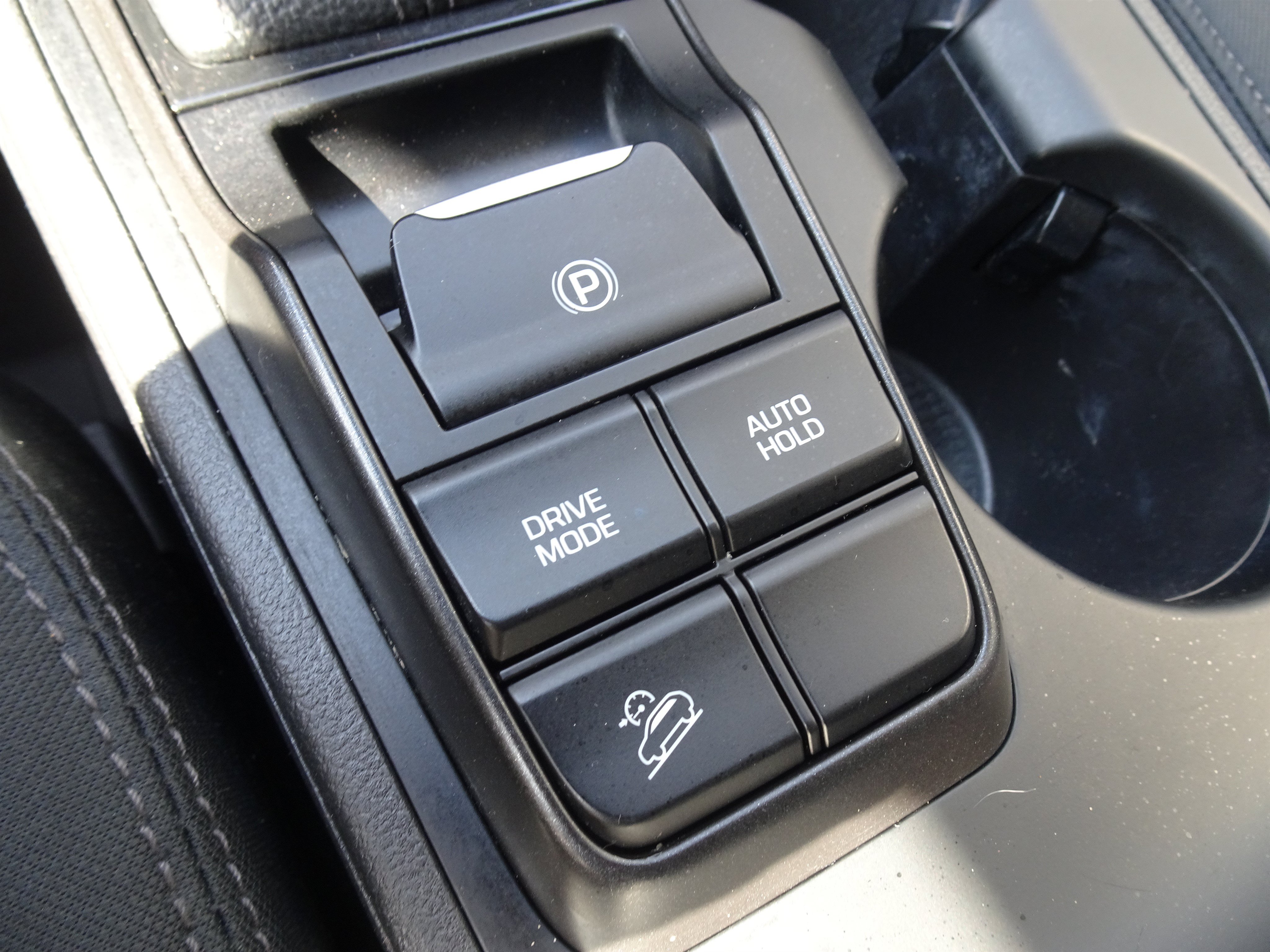 Used 2020 Hyundai Tucson SE AWD/4WD image 16