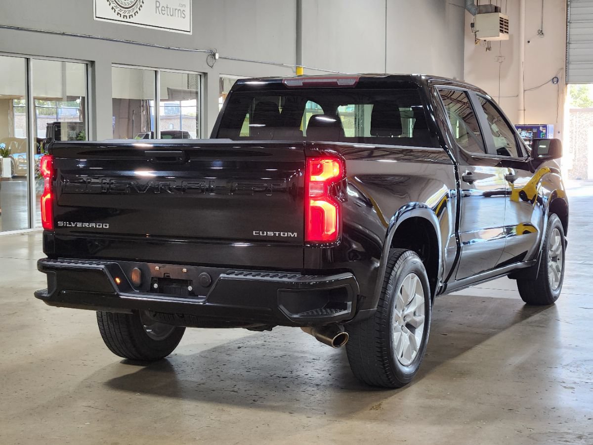 Used 2020 Chevrolet Silverado 1500 Custom w/ Infotainment Package RWD image 8