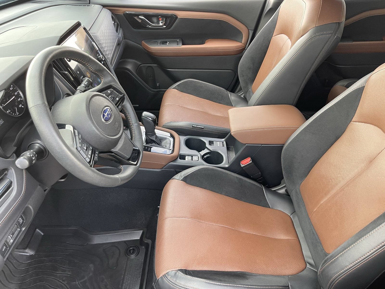 Used 2025 Subaru Forester Touring w/ Popular Package - Touring AWD/4WD image 22