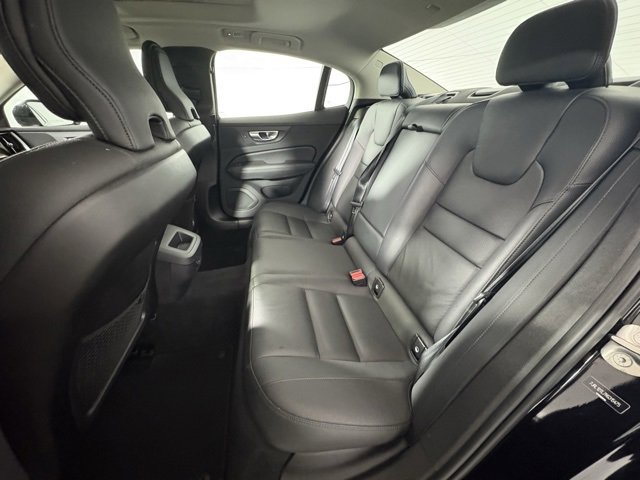 Used 2024 Volvo S60 B5 Plus image 6