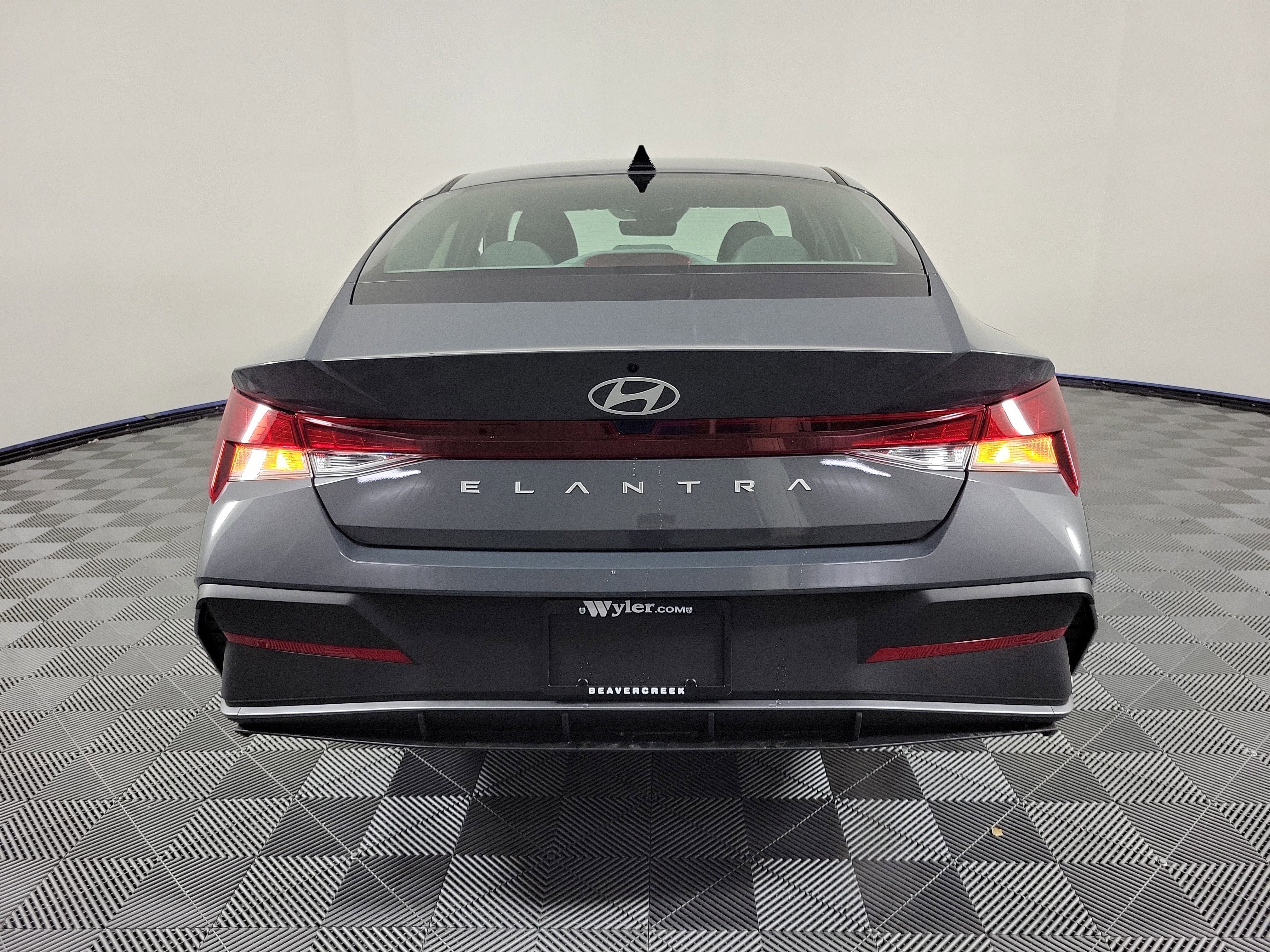 New 2026 Hyundai Elantra SE image 37