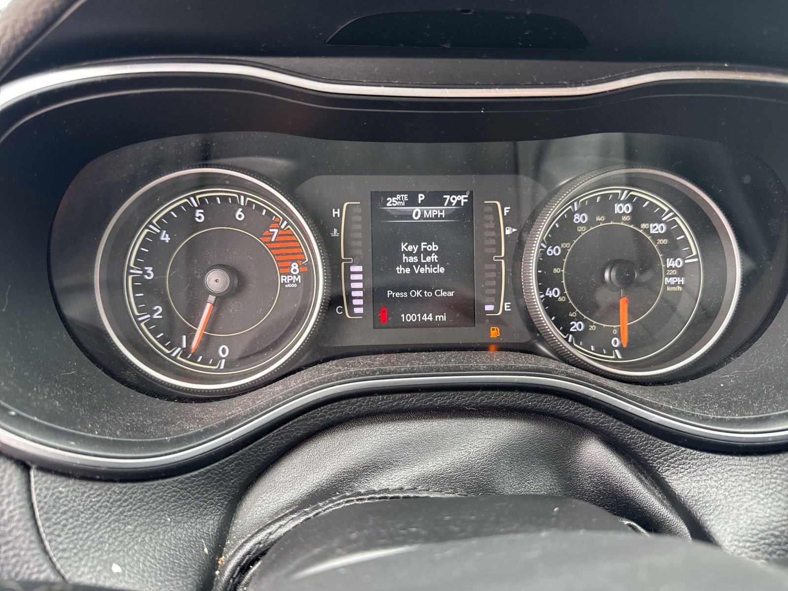 Used 2019 Jeep Cherokee Latitude Plus w/ Comfort/Convenience Group FWD image 12