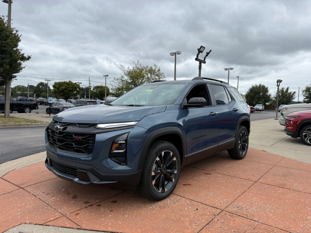 New 2027 Chevrolet Equinox RS FWD image 3