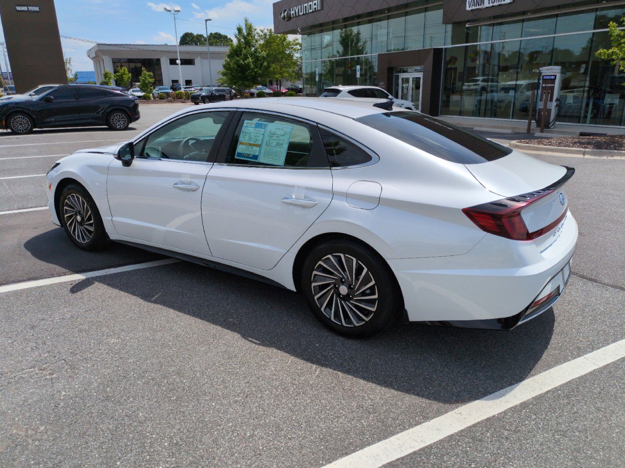 Used 2022 Hyundai Sonata SEL FWD image 5