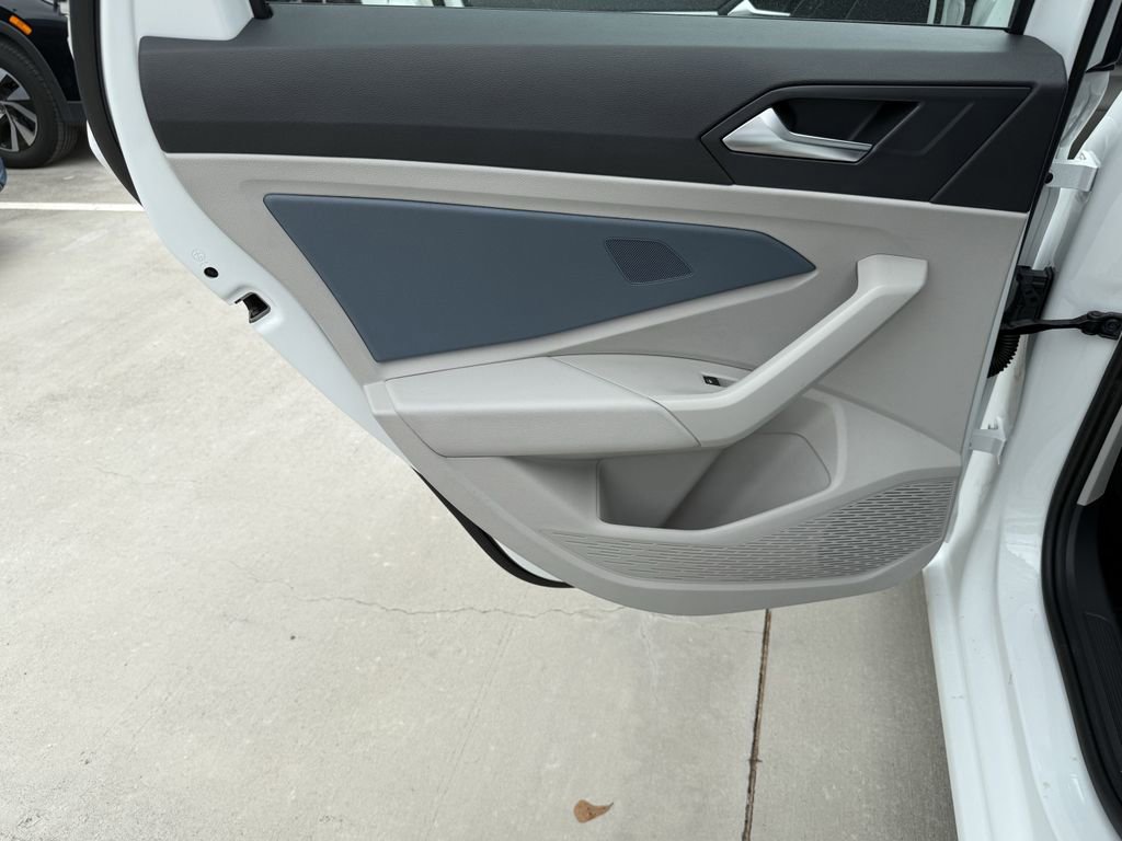 New 2026 Volkswagen Jetta SE image 23