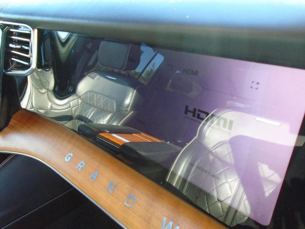 Used 2024 Jeep Grand Wagoneer L Series III image 26