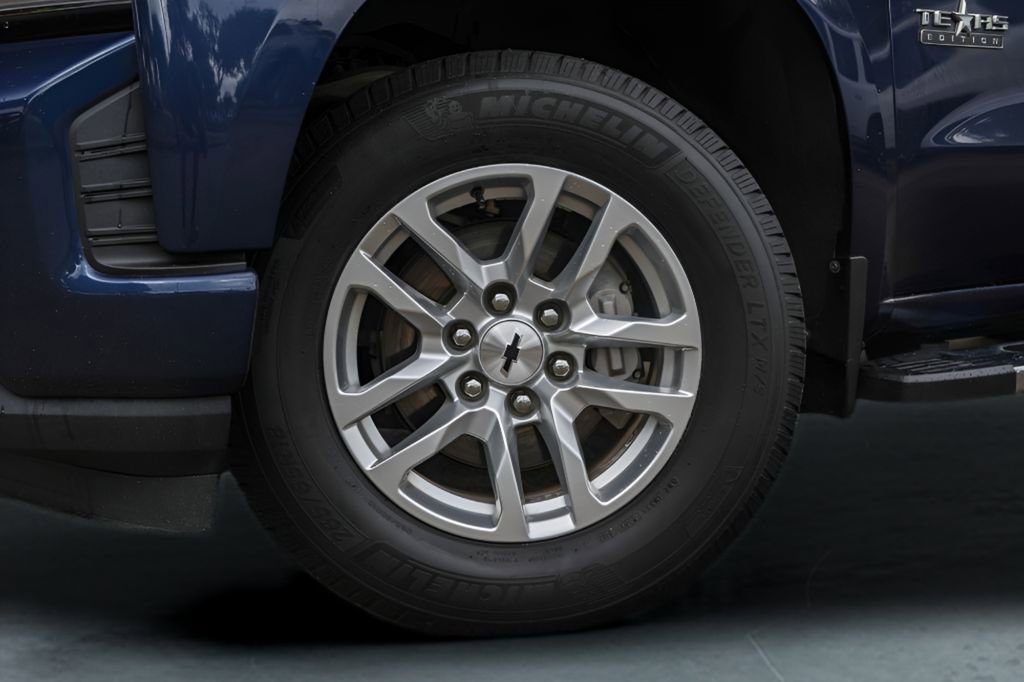 Used 2020 Chevrolet Silverado 1500 RST w/ Texas Edition RWD image 4
