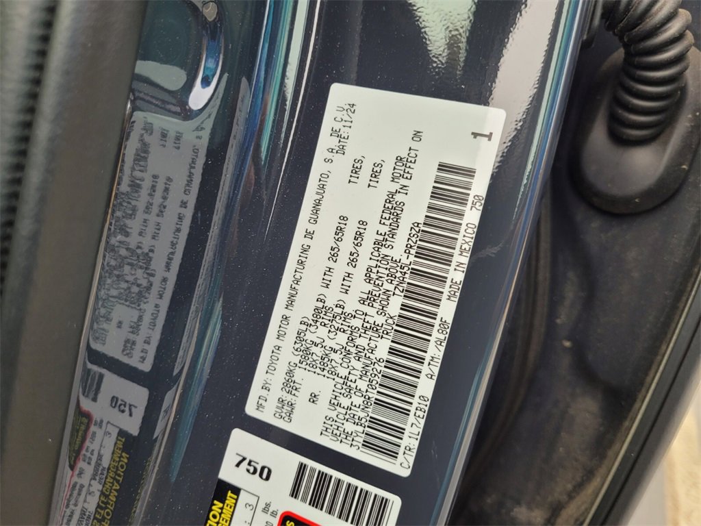 Used 2024 Toyota Tacoma Limited image 6