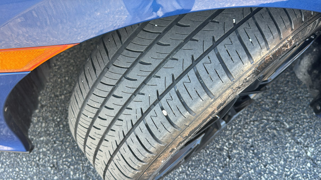Used 2018 Honda Civic EX-L image 11