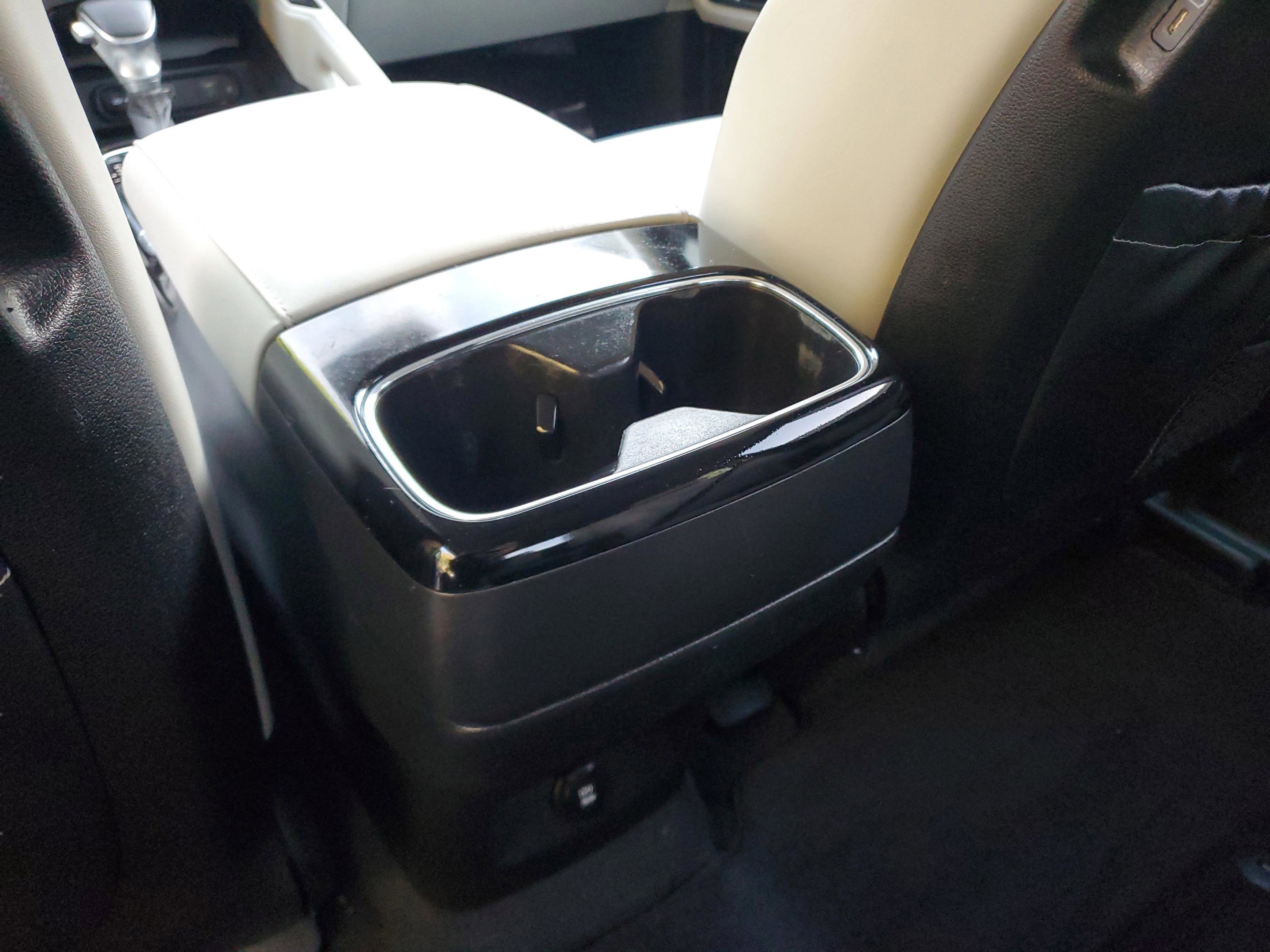 Certified 2023 Kia Telluride S image 12