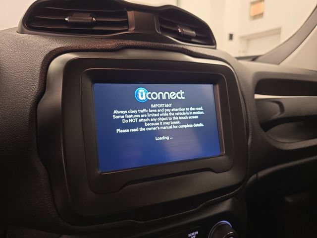 Used 2020 Jeep Renegade Sport FWD image 21