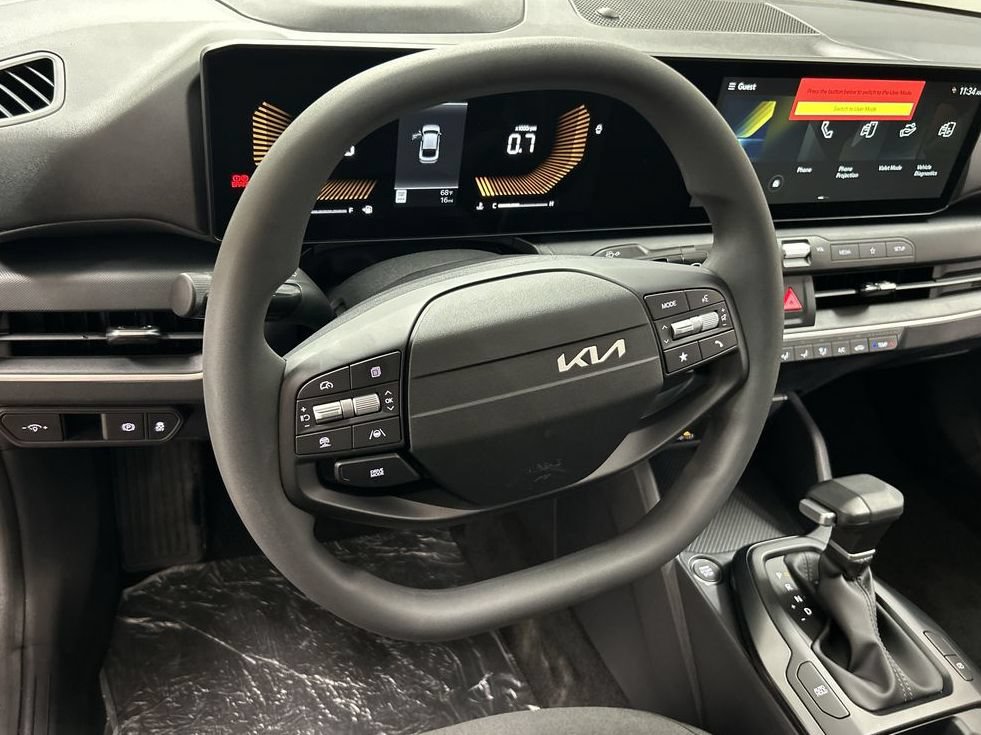 New 2026 Kia K4 FWD image 10