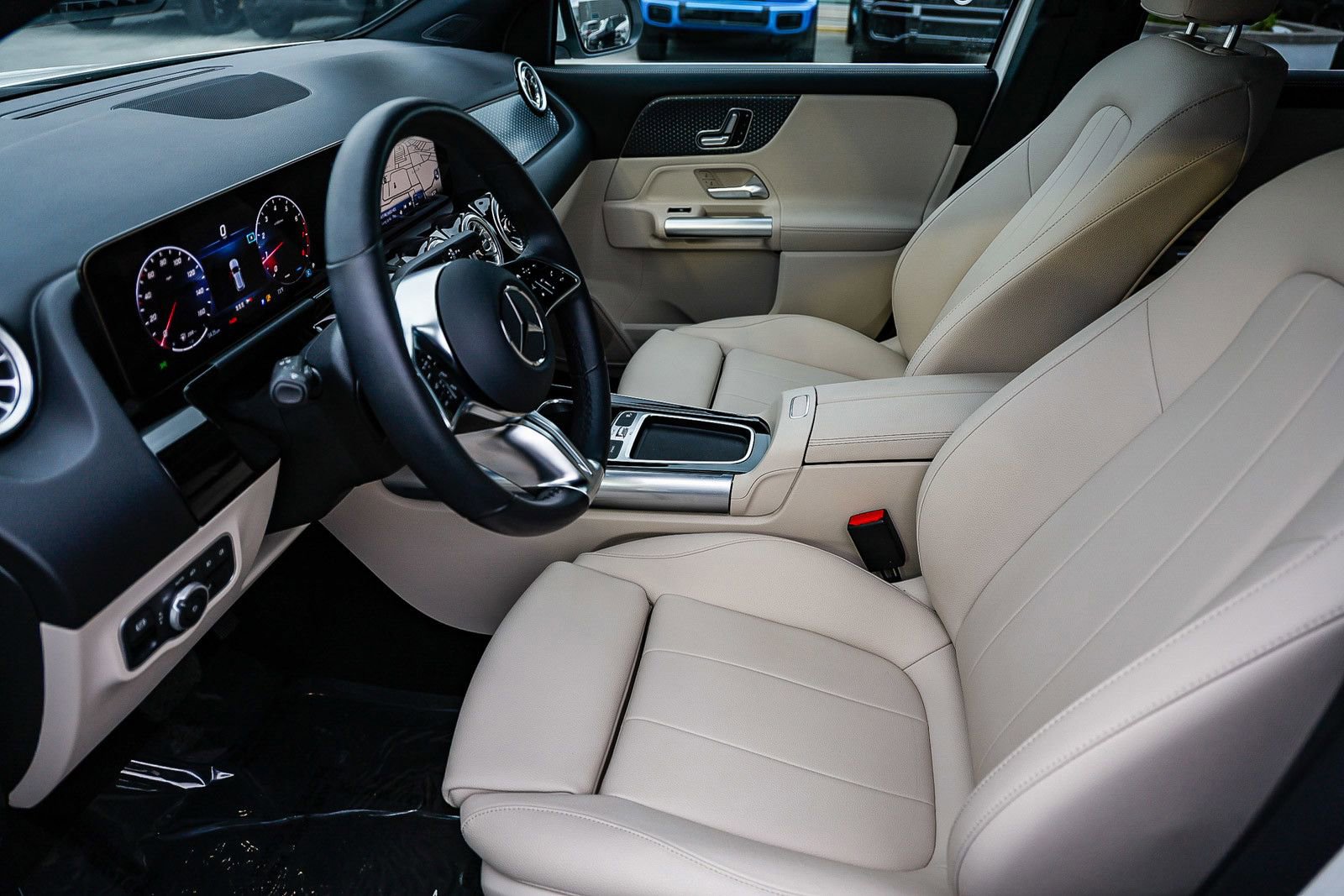 Certified 2025 Mercedes-Benz GLA 250 image 18