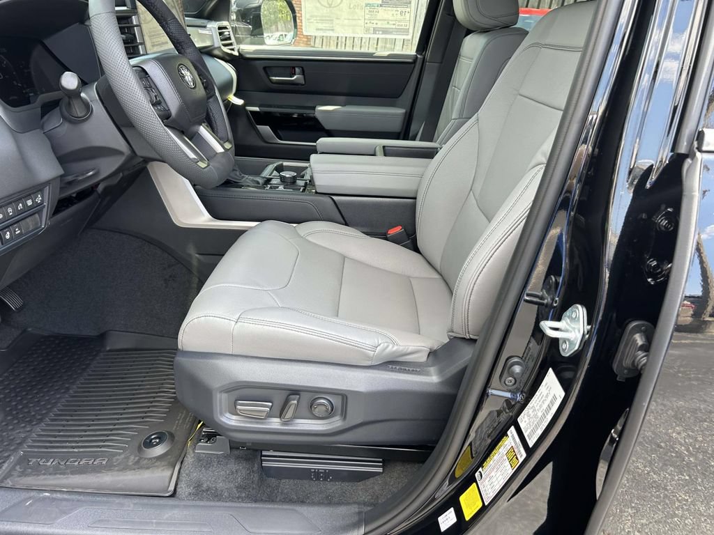 New 2026 Toyota Tundra Limited AWD/4WD image 17