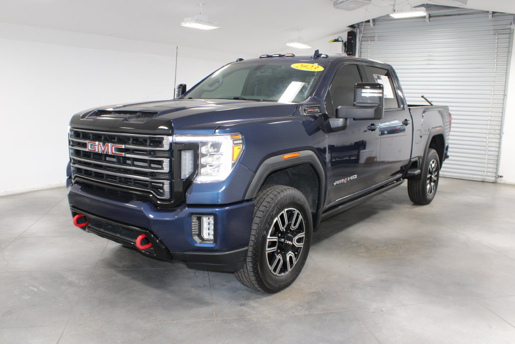 Used 2023 GMC Sierra 2500 AT4 AWD/4WD image 4