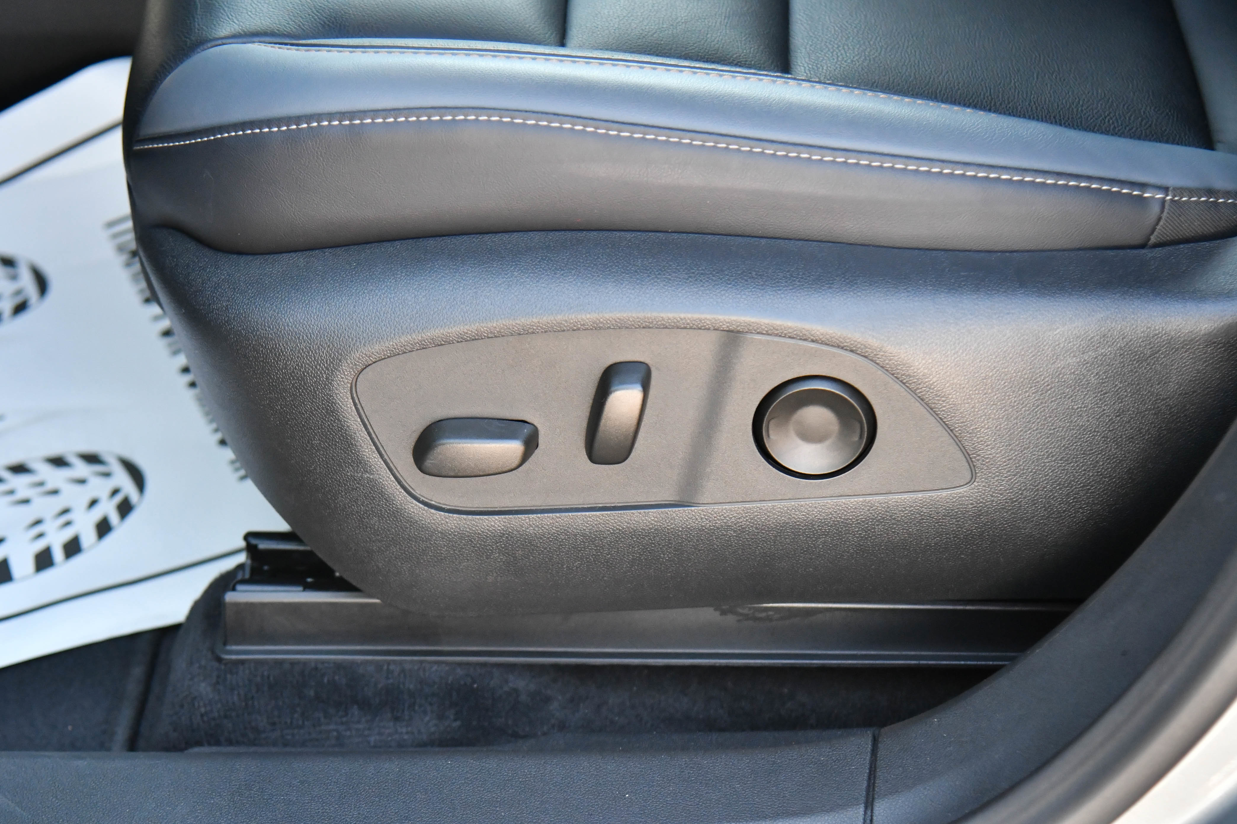 Used 2024 Honda Prologue Touring image 17