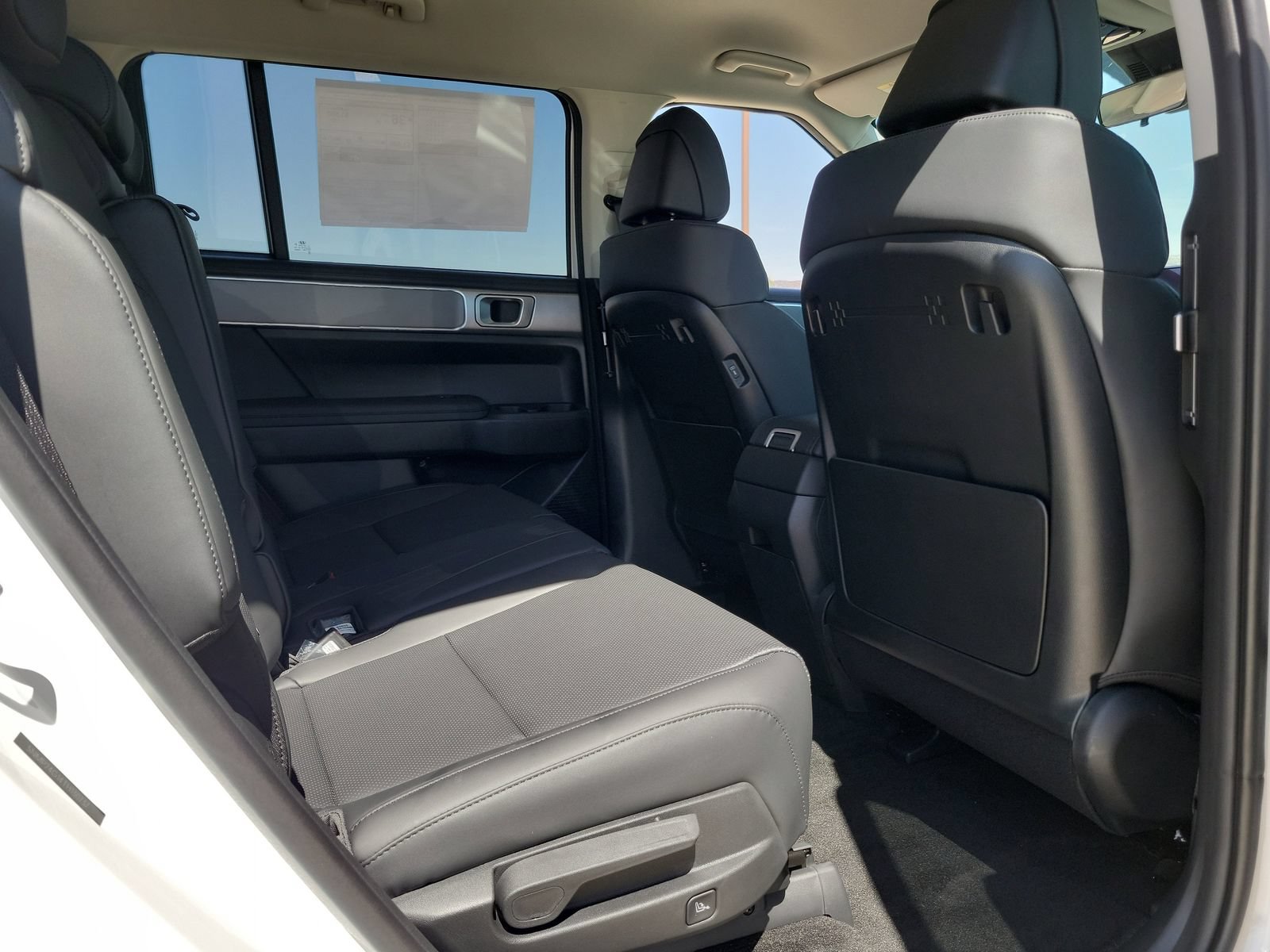 New 2026 Hyundai Santa Fe SEL FWD image 18