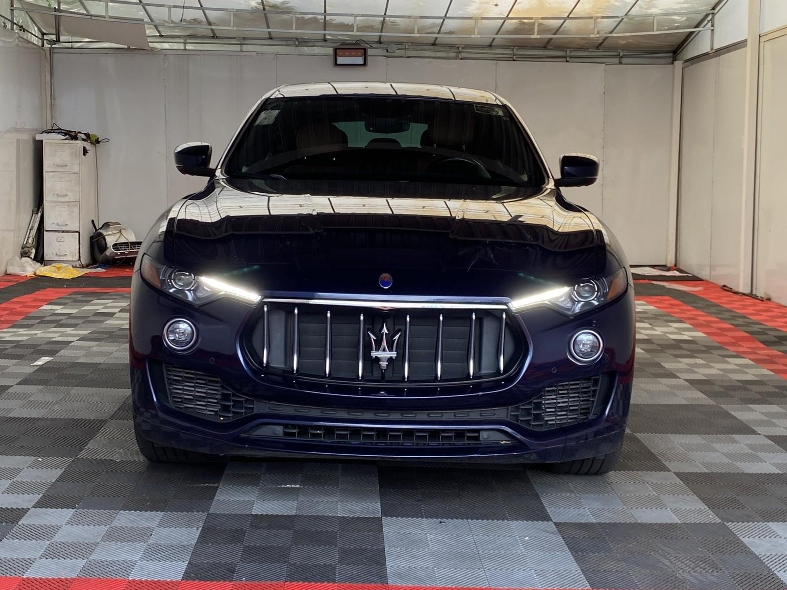 Used 2020 Maserati Levante AWD/4WD image 2
