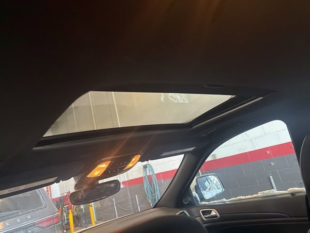 Used 2019 Jeep Grand Cherokee Altitude image 26