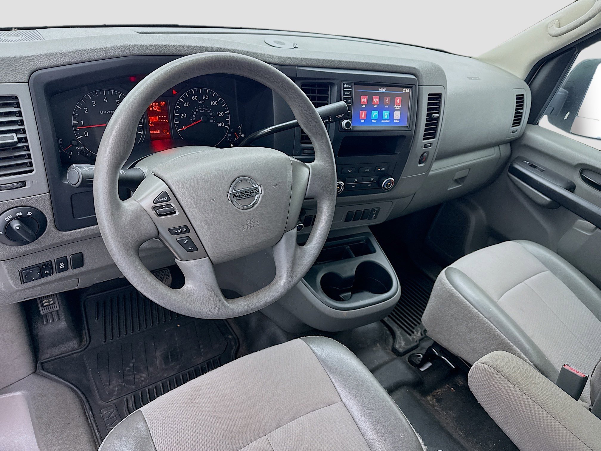 Used 2020 Nissan NV 2500 S image 14