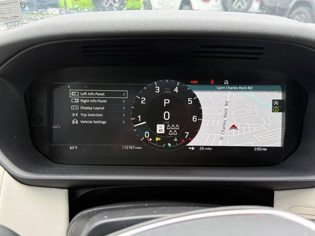 Used 2025 Land Rover Discovery S AWD/4WD image 29