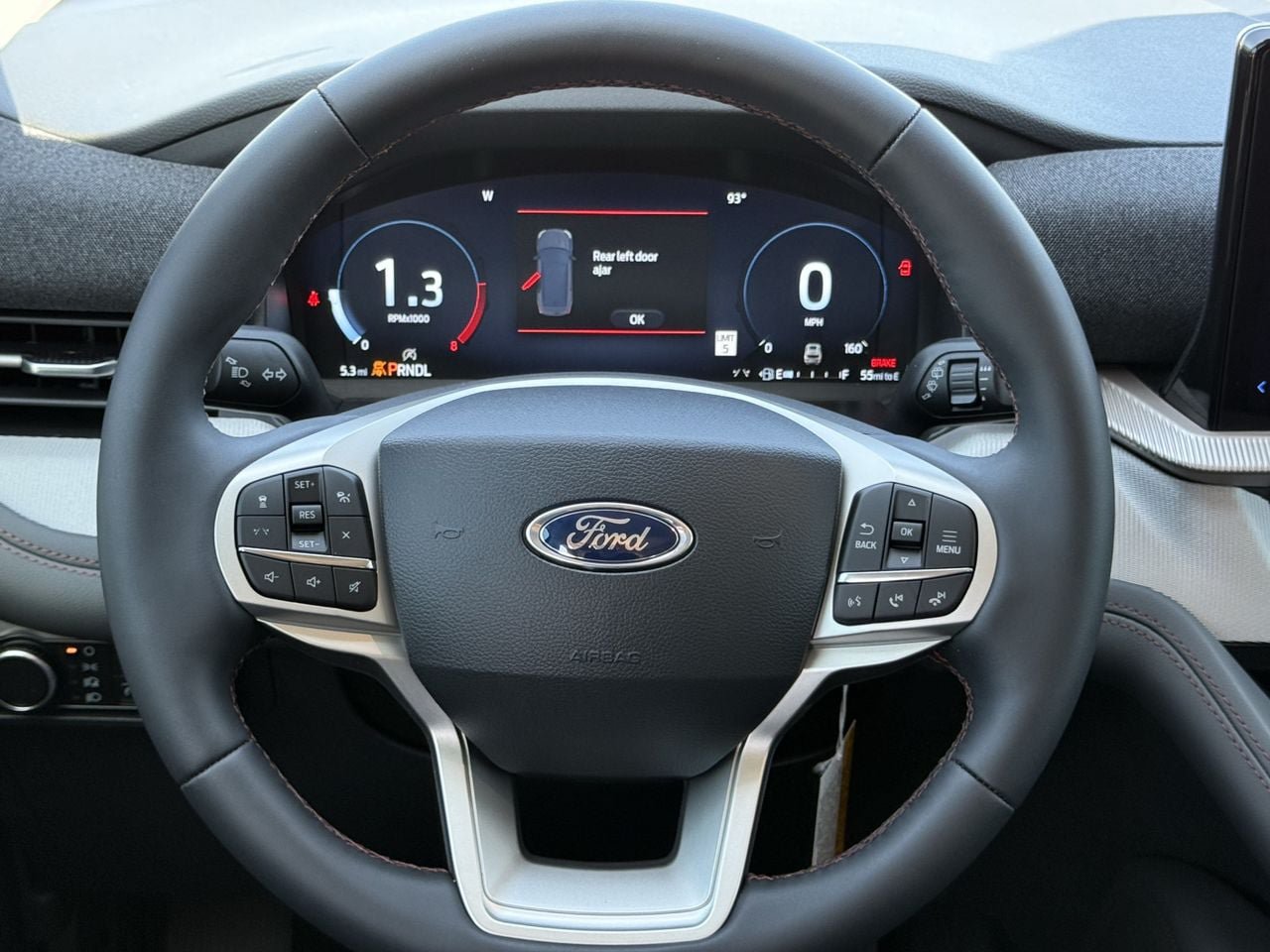 New 2026 Ford Explorer Active RWD image 10