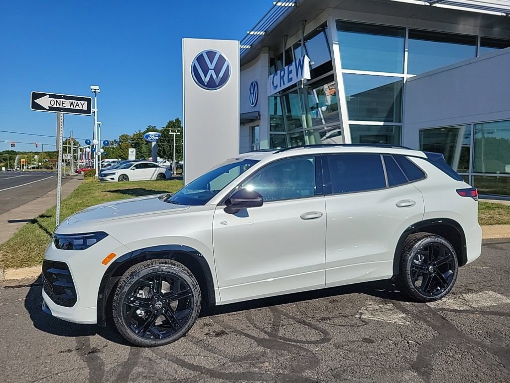 New 2025 Volkswagen Tiguan SE R-Line