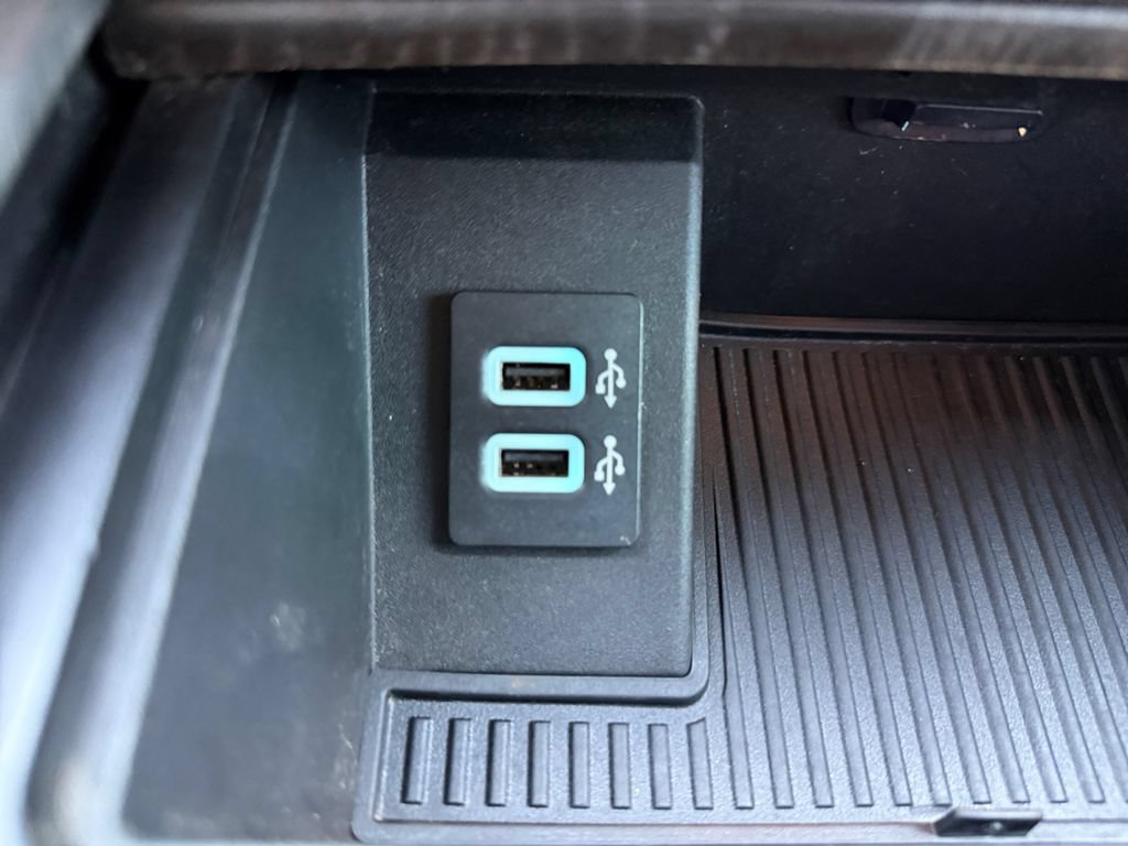 Used 2019 Ford F350 Limited AWD/4WD image 31