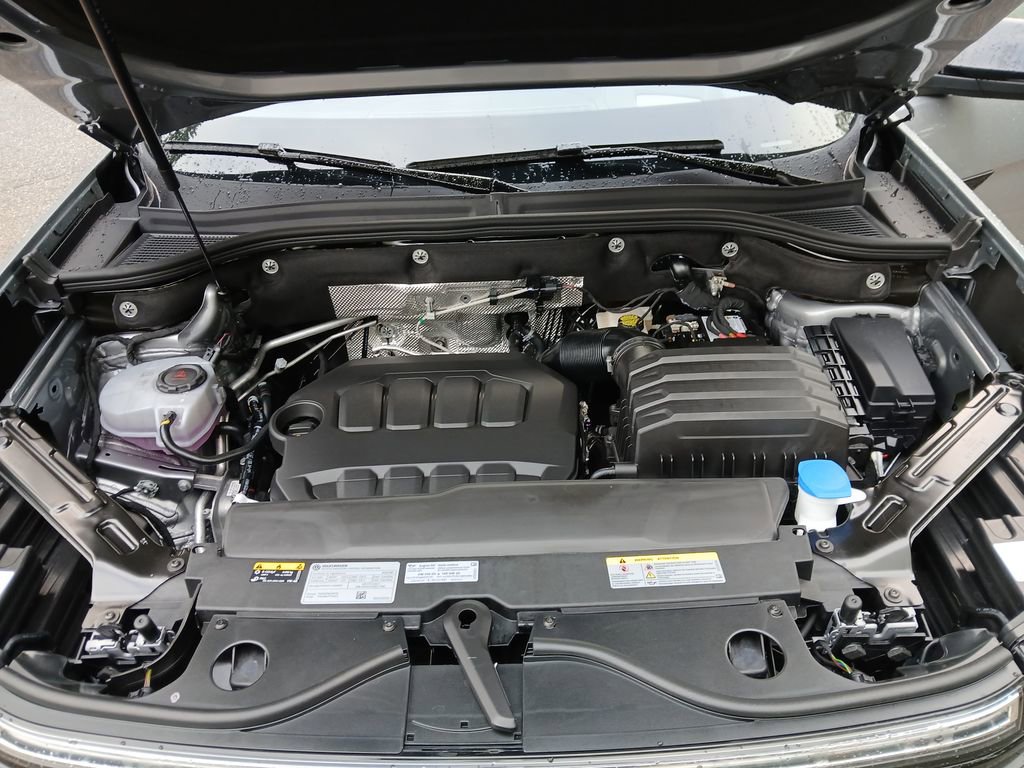 New 2026 Volkswagen Atlas Cross Sport SEL R-Line image 22