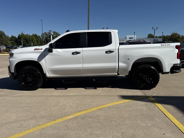 Used 2021 Chevrolet Silverado 1500 Custom Trail Boss w/ LPO, Dark Essentials Package AWD/4WD image 9