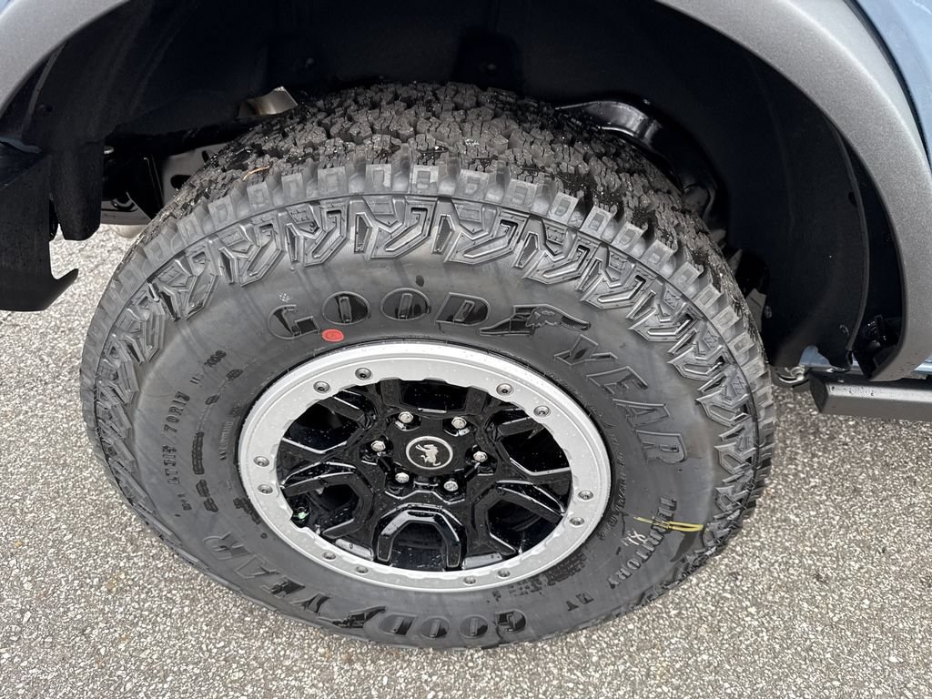New 2025 Ford Bronco Big Bend w/ Black Diamond Package AWD/4WD image 17