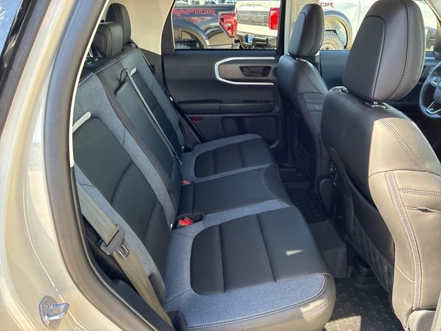 Used 2025 Ford Bronco Sport Outer Banks w/ Outer Banks Tech Package+ AWD/4WD image 29