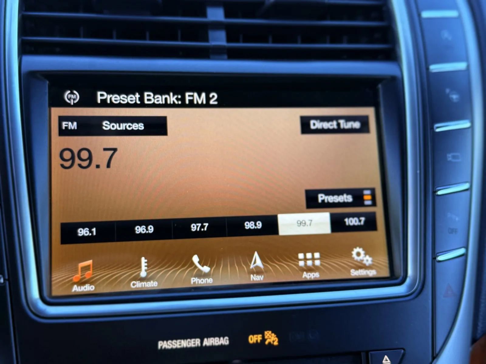 Used 2019 Lincoln Nautilus Reserve image 50