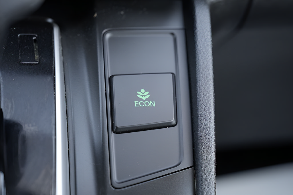 Used 2019 Honda CR-V LX image 30